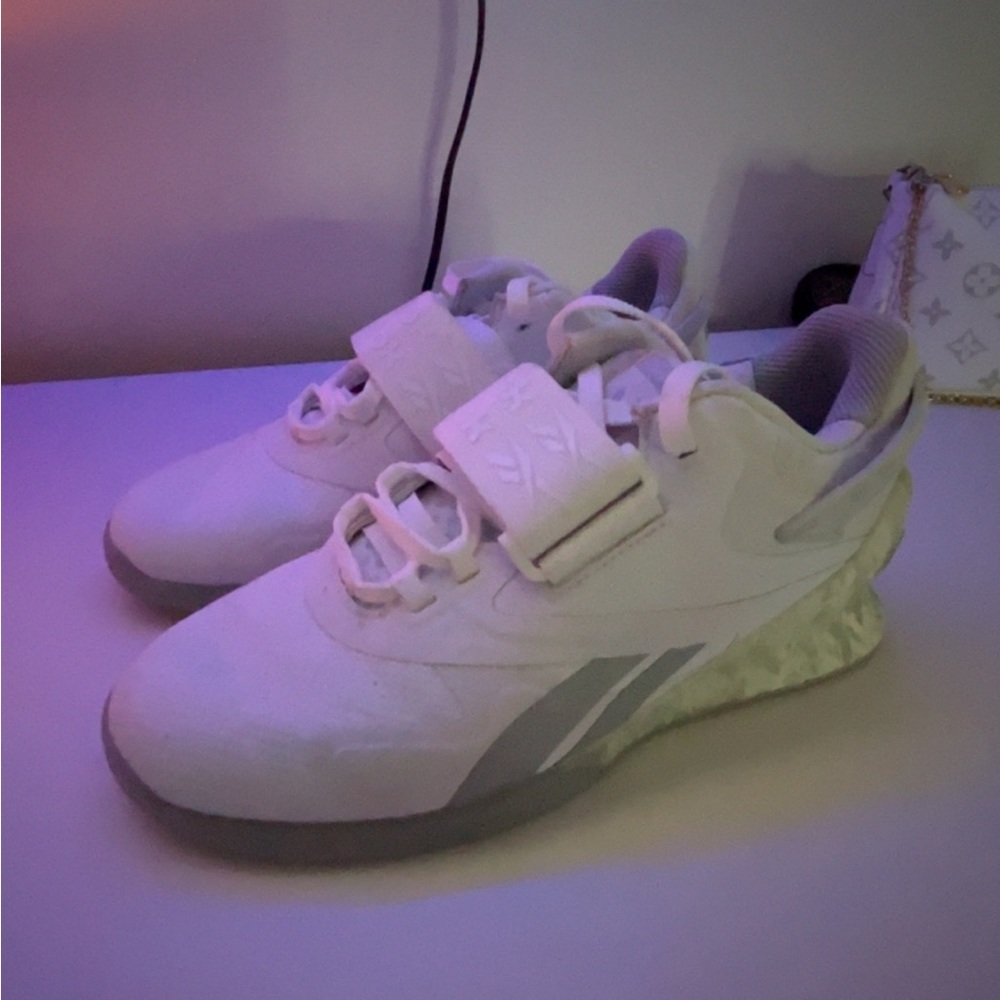 WHITE WEIGHTLIFTING SHOES NEW